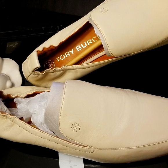 Tory Burch Ballet Loafers - Picture 3 of 8